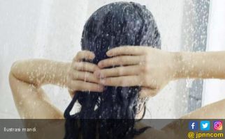 5 Manfaat Mandi Air Dingin Saat Subuh, Salah Satunya Bisa Tingkatkan Kesuburan - JPNN.com