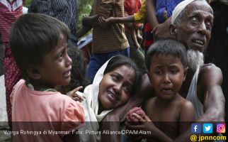 Bangladesh Kembali Buang Ribuan Muslim Rohingya ke Pulau Terpencil Rawan Badai - JPNN.com