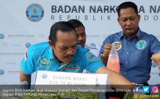 Sempat Buron, Koordinator Transaksi Narkoba MG Club Menyerah - JPNN.com
