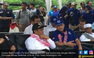 Seribu Hektare Ladang Ganja Disulap Jadi Tanaman Produktif - JPNN.com