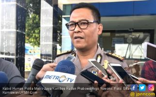 Polda Metro Jaya Ikut Buru Caleg PKS Pemerkosa Anak Kandung - JPNN.com