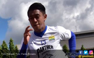 Tambah Kontrak, Febri Hariyadi Berkostum Persib Sampai 2021 - JPNN.com