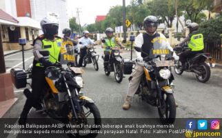 Pantau 82 Gereja, Kapolres Naik Sepeda Motor - JPNN.com