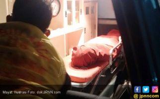 Mayat Tergeletak di Teras Rumah, Warga Pondok Benda Heboh - JPNN.com