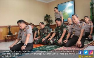 Jenderal Tito jadi Imam, Marsekal Hadi Tjahjanto Makmum - JPNN.com