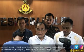 Anggota DPR Akbar Faizal Temui Tersangka Pemfitnahnya - JPNN.com