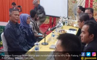 KPU Padang Diperintahkan Terima Pendaftaran Pasutri Ini - JPNN.com