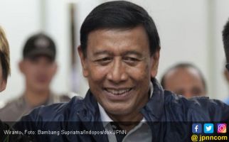 Terdakwa Penusuk Wiranto Dituntut 16 Tahun Penjara - JPNN.com