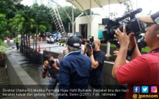 Dirut RS Medika Permata Hijau Pukul Kamera Pewarta di KPK - JPNN.com