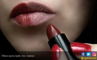 5 Langkah Mudah Agar Lipstik Tahan Lama di Bibir - JPNN.com
