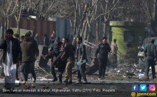 Biadab, Bom Truk Taliban Meledak di Depan Pintu Rumah Sakit - JPNN.com