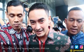 Gubernur Ganteng Zumi Zola Segera Masuk Sel Tahanan KPK - JPNN.com