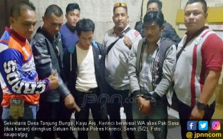Oalah, Pak Sekdes Tertangkap Bawa Narkoba - JPNN.com