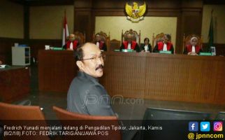 Omongan Fredrich Yunadi Langsung Dipotong Pak Hakim - JPNN.com