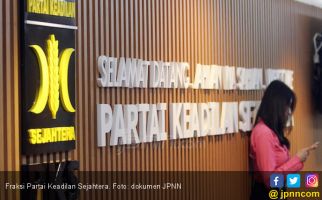 Mulai Muncul Kader PKS Pendukung Jokowi, Nih Buktinya - JPNN.com