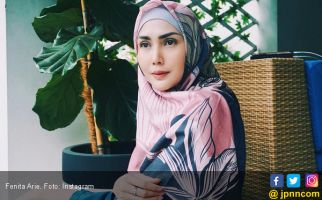 Fenita Arie Bangga Putrinya Putuskan Berhijab - JPNN.com