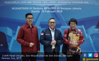 Arti Penting Guru bagi Zulkifli Hasan - JPNN.com