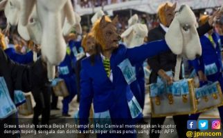 Parade Koruptor Berjaya di Rio Carnival - JPNN.com