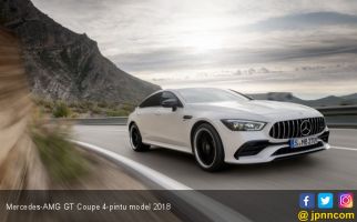 Mercedes-AMG GT Coupe 4-pintu, Praktis Buat Harian - JPNN.com