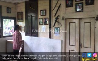 Melihat Rumah Singgah Bung Karno di Lereng Gunung Slamet - JPNN.com