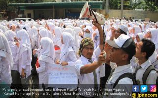 Pelajar MAN 2 Medan Demo Tolak Kasek Diganti - JPNN.com