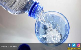 Mayoritas Air Minum Kemasan Terkontaminasi, WHO Turun Tangan - JPNN.com