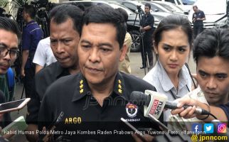 Dua Pemuda Diciduk Polisi Lantaran Bawa Golok di Acara Syukuran Prabowo - JPNN.com