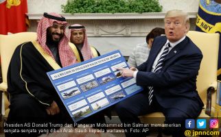 Tawa Lepas Pangeran Mohammed Usai Membeli Senjata dari Trump - JPNN.com