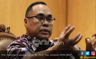 Hikmahanto: AS Berharap Indonesia Berada di Belakangnya - JPNN.com