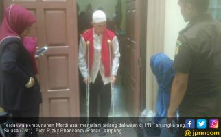 Terdakwa Minta Maaf, Kakak Korban Pembunuhan Jerit Histeris - JPNN.com