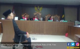 Alfian Tanjung Sebut PDIP Bukan PKI, Tapi... - JPNN.com