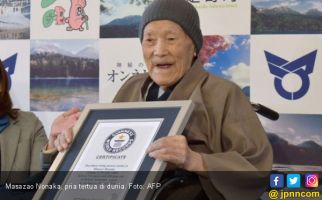 Pria Tertua di Dunia: Tetap Sehat Berkat Berendam - JPNN.com