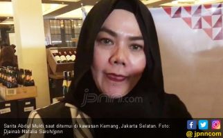 Sarita Abdul Mukti Ikhlas Suami Memilih Jennifer Dunn - JPNN.com