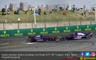 F1 2018: Team Order, Pembalap Toro Rosso Malah Saling Tabrak - JPNN.com