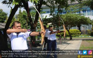 Selain Menembak, Kasarmatim Juga Menjajal Olahraga Panahan - JPNN.com