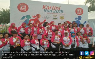Ibu Nanny Hadi Tjahjanto Menghadiri ‘Kartini Run 2018’ - JPNN.com