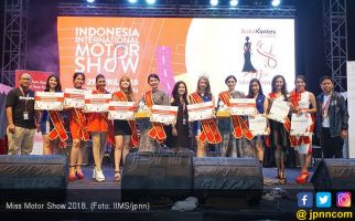 SPG Cantik Suzuki Sukses Kalungi Miss Motor Show 2018 - JPNN.com