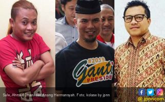 7 Artis Ini Digugat Cerai Setelah Belasan Tahun Menikah (3) - JPNN.com