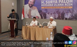 Surya Paloh Usulkan Kementerian Pesantren ke Jokowi - JPNN.com