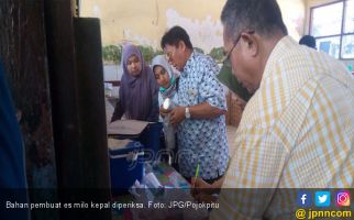 Siswa Diduga Keracunan Cokelat Curah dari Es Kepal - JPNN.com
