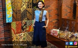 Kritik Rombongan Artis di Ajang PFW, Wanda Hamidah: Caranya Bukan Begitu - JPNN.com