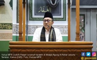 Zulkifli Hasan Tegaskan Islam Agama Damai Menolak Terorisme - JPNN.com