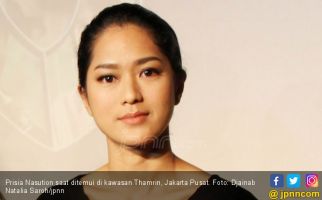 Gegara Orang Gila, Prisia Nasution Bikin Kopi Panas - JPNN.com