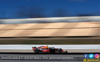 Ricciardo Pangkas Jarak dengan Puncak Klasemen F1 2018 - JPNN.com