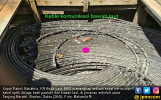 Bakamla Tangkap Kapal Bermuatan Kabel Optik Ilegal - JPNN.com