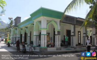 Sejarah Unik Masjid Tiban, Bikin Penasaran Banyak Orang - JPNN.com