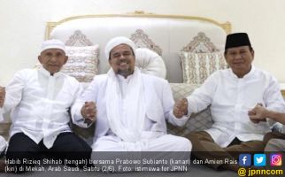 Siapa Nih yang Hapus Foto Prabowo dan Rizieq dari Medsos? - JPNN.com