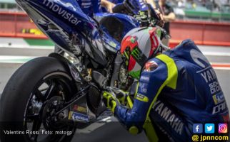 Rossi Merasa Belum Maksimal Geber Potensi Yamaha M1 2020 - JPNN.com