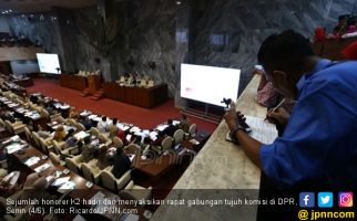 Please, Jangan Jadikan Honorer K2 sebagai Objek Politik - JPNN.com