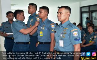 Satuan Kapal Amfibi Gelar Latihan Embarkasi dan Debarkasi - JPNN.com